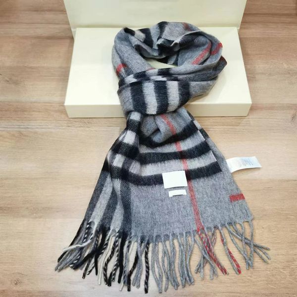 Cashmere Echarpe 100% Designer Winter Scarf High-grade Soft Thick Fashion Mens Womens Scarves Neutral Classic Large Plaid Cap echarpe designer scarf
Cashmere Echarpe 100% Designer Winter Scarf High-grade Soft Thick Fashion Mens Womens Scarves Neutral Classic Large Plaid Cap echarpe designer scarf