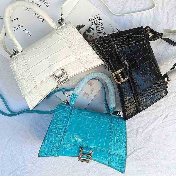 crossbody balnecigas designer bags women leather b home hourglass high version crocodile pattern portable messenger 's
crossbody balnecigas designer bags women leather b home hourglass high version crocodile pattern portable messenger 's