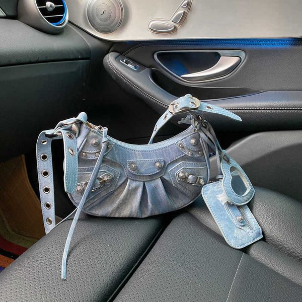 aher max fashion lecagole leather balenicass biker bag net red women's 2023 new ins rivet three in one motorcycle girl portable underar
aher max fashion lecagole leather balenicass biker bag net red women's 2023 new ins rivet three in one motorcycle girl portable underar