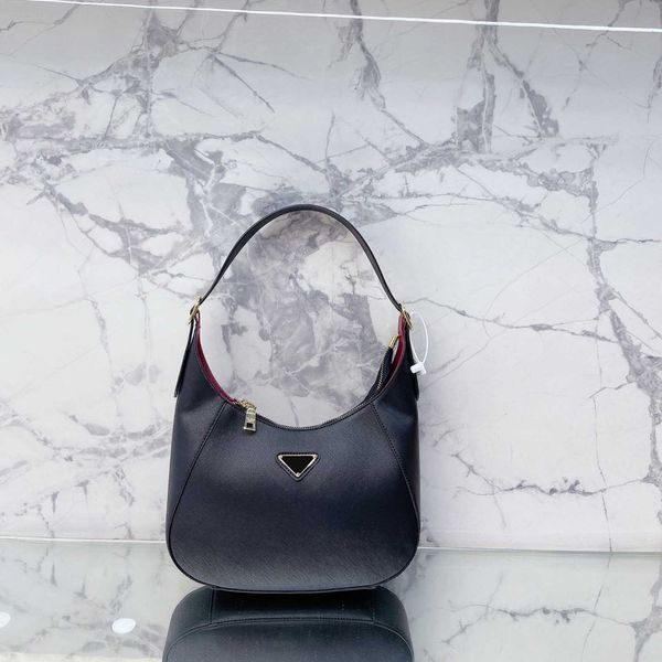 bags designer totes bag women handbag classic luxury brand imitation triangle letter armpit shoulder bag fashion solid leather wallet party
bags designer totes bag women handbag classic luxury brand imitation triangle letter armpit shoulder bag fashion solid leather wallet party