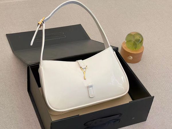 classic armpit bag leather shoulder bag luxury crossbody designer handbag card holder hobo bags women
classic armpit bag leather shoulder bag luxury crossbody designer handbag card holder hobo bags women