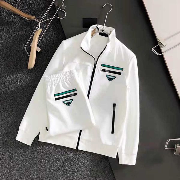 luxury designer men's tracksuits metal triangle badge men and women couples size /l/xl/xxl/xxxl, Gray
luxury designer men's tracksuits metal triangle badge men and women couples size /l/xl/xxl/xxxl, Gray