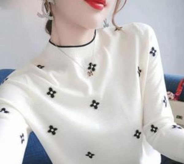 women's sweaters v-neck striped for knitted cardigans button casual pockets long sleeve solid women's clothing, White;black
women's sweaters v-neck striped for knitted cardigans button casual pockets long sleeve solid women's clothing, White;black