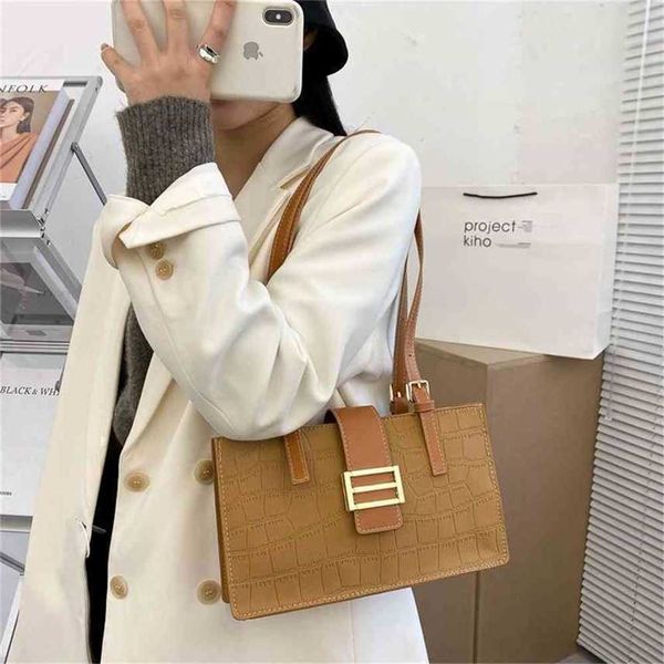 fashion bag women's autumn and winter new one shoulder armpit advanced sense portable small purse black friday
fashion bag women's autumn and winter new one shoulder armpit advanced sense portable small purse black friday
