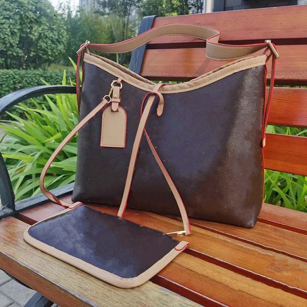 women's new designer large capacity handbag classic flower one shoulder messenger bag suitable for daily shopping dinner bag
women's new designer large capacity handbag classic flower one shoulder messenger bag suitable for daily shopping dinner bag