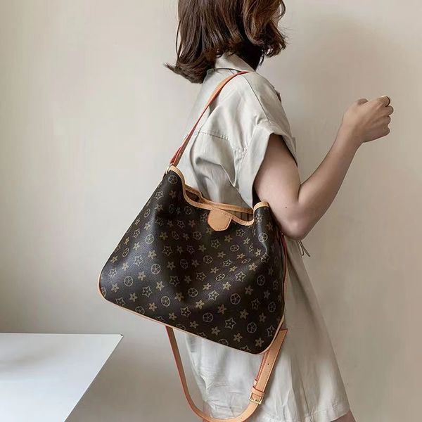 luxurys l designers v bags high-capacity handbag women messenger bag classic brown flower fashion travel shopping handbag versatile mommy pa
luxurys l designers v bags high-capacity handbag women messenger bag classic brown flower fashion travel shopping handbag versatile mommy pa