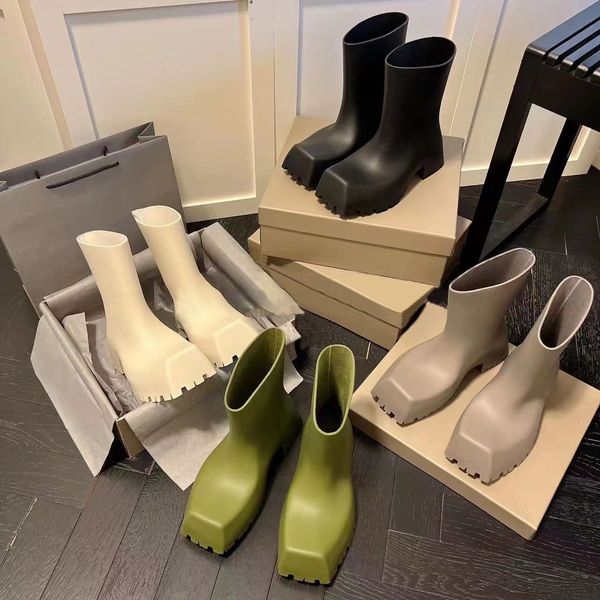 22ss trooper rubber boots rain boots men women square toe short tube thick sole calf non-slip waterproof new designer couple martin boot, Black
22ss trooper rubber boots rain boots men women square toe short tube thick sole calf non-slip waterproof new designer couple martin boot, Black