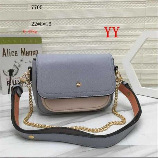 women designers crossbody handbags ladies totes handbag fashion classic letter fashion purse wallet leathers girl shoulder bags
women designers crossbody handbags ladies totes handbag fashion classic letter fashion purse wallet leathers girl shoulder bags