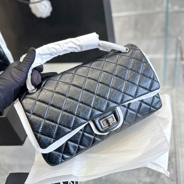 designer channelity bags for women black handbag leather chain slant shoulder clutch totes bag cc double letters solid hasp waist square str
designer channelity bags for women black handbag leather chain slant shoulder clutch totes bag cc double letters solid hasp waist square str