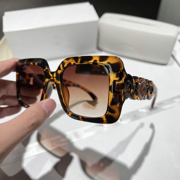 2022 new fashion sunglasses for men and women sunglasses driving old man head glasses square vintage biggie sunglasses lunette de soleil 887, White;black
2022 new fashion sunglasses for men and women sunglasses driving old man head glasses square vintage biggie sunglasses lunette de soleil 887, White;black