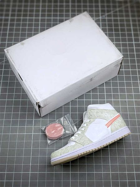 brand shoes suede leather basketball jumpman 1s mid grey white light/bright pink original, White;red
brand shoes suede leather basketball jumpman 1s mid grey white light/bright pink original, White;red