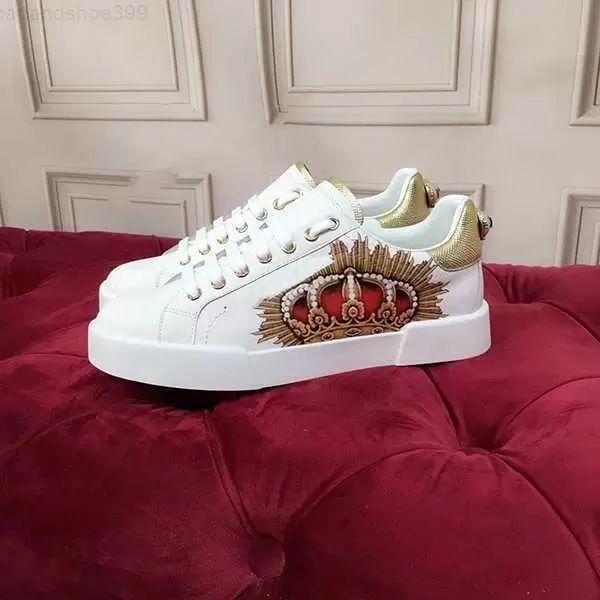 shoes highquality fashion comfortable sports casual triple leather classic stitching outdoor lace-up ret sneakers dhp, Black
shoes highquality fashion comfortable sports casual triple leather classic stitching outdoor lace-up ret sneakers dhp, Black