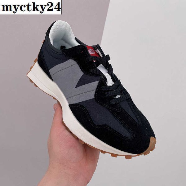 327s designer sneaker for men women running shoes boots casablanca nightwatch green light beige black white mint usa pride maroon luxury
327s designer sneaker for men women running shoes boots casablanca nightwatch green light beige black white mint usa pride maroon luxury