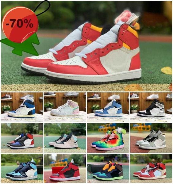 2022 mens 1 high og basketball shoes 1s university blue silver royal toe black metallic gold mid smoke grey unc patent men women sneakers
2022 mens 1 high og basketball shoes 1s university blue silver royal toe black metallic gold mid smoke grey unc patent men women sneakers