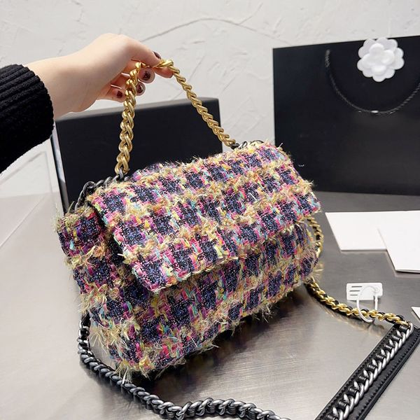 cf classic women tweed fashion flap crossbody bag diamond lattice quilted high capacity luxury designer bags portable gold chain handbag mul
cf classic women tweed fashion flap crossbody bag diamond lattice quilted high capacity luxury designer bags portable gold chain handbag mul