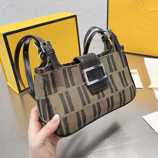 underarm bag shoulder crossbody non-woven waterproof old flower medium size women handbag fashion bags removable shoulder strap221105
underarm bag shoulder crossbody non-woven waterproof old flower medium size women handbag fashion bags removable shoulder strap221105