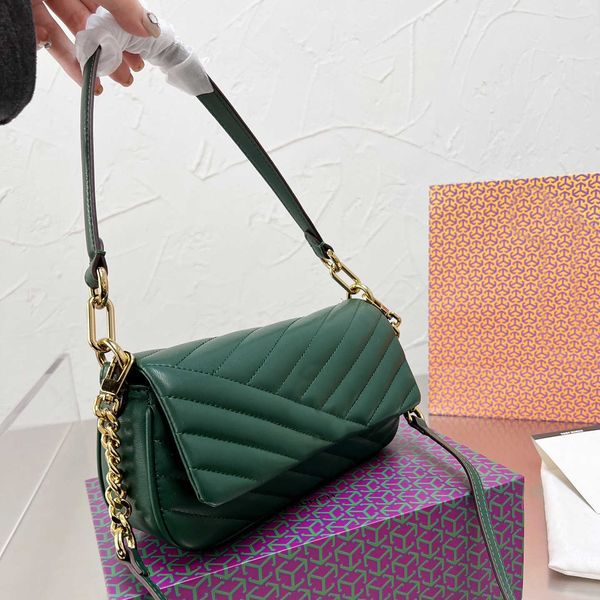 5a women's luxury fashion armpit shoulder bag handbag version light detachable diagonal chain exquisite bag design suitable for all occ
5a women's luxury fashion armpit shoulder bag handbag version light detachable diagonal chain exquisite bag design suitable for all occ