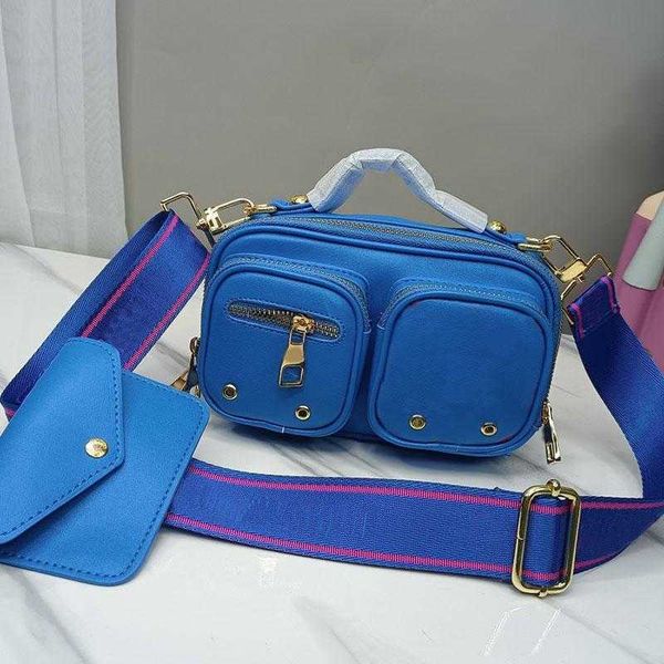 designer luxury women bag louiss handbags totes bags womens crossbody handbag loulou lvs fashion capacity versatile shoulder pursest 5a qual
designer luxury women bag louiss handbags totes bags womens crossbody handbag loulou lvs fashion capacity versatile shoulder pursest 5a qual