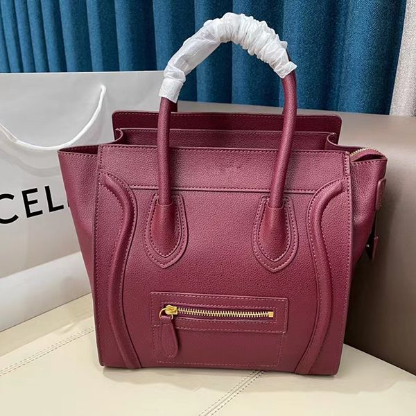 luggage tote clutch bags vintage 7a quality handles crossbody handbag brown purses real shoulder wallets luxury designer mens womens large s
luggage tote clutch bags vintage 7a quality handles crossbody handbag brown purses real shoulder wallets luxury designer mens womens large s