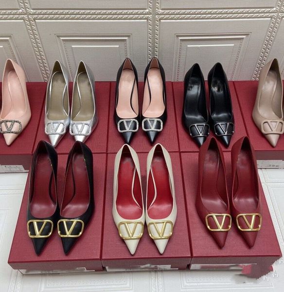 women high heels shoes brand sandals metal v buckle shiny rhinestone genuine leather pointed toe shallow nude black red wedding shoes with b
women high heels shoes brand sandals metal v buckle shiny rhinestone genuine leather pointed toe shallow nude black red wedding shoes with b