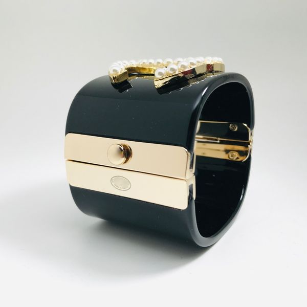 ch designer bangle for woman womens wrist suitable 16 17 18 cm bangles designer bracelet luxury brand official replica premium gift spring b, Black
ch designer bangle for woman womens wrist suitable 16 17 18 cm bangles designer bracelet luxury brand official replica premium gift spring b, Black