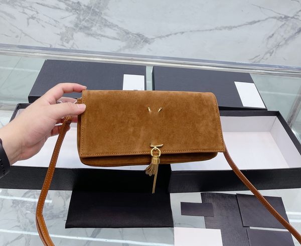 luxury tote purses brand handbag message bags shoulder bag genuine leather cluth crossbody 5a quality cattlehide size 26cm gold chain woc ca
luxury tote purses brand handbag message bags shoulder bag genuine leather cluth crossbody 5a quality cattlehide size 26cm gold chain woc ca