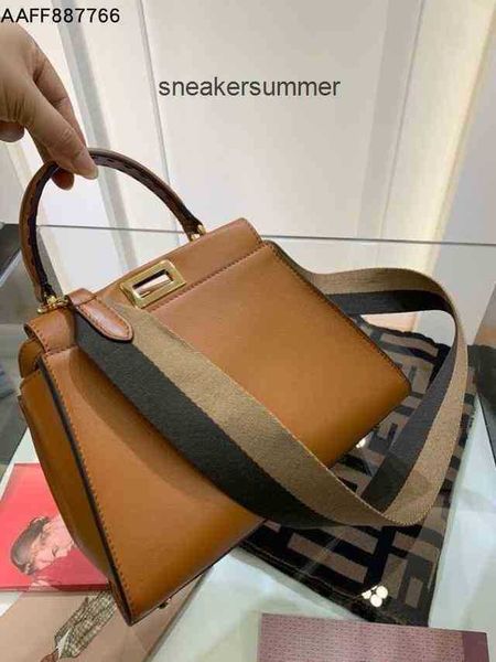 r handbags fend bags new female single shoulder bag leather handbag messenger tote fashion brand bags crossbody large capacity high
r handbags fend bags new female single shoulder bag leather handbag messenger tote fashion brand bags crossbody large capacity high