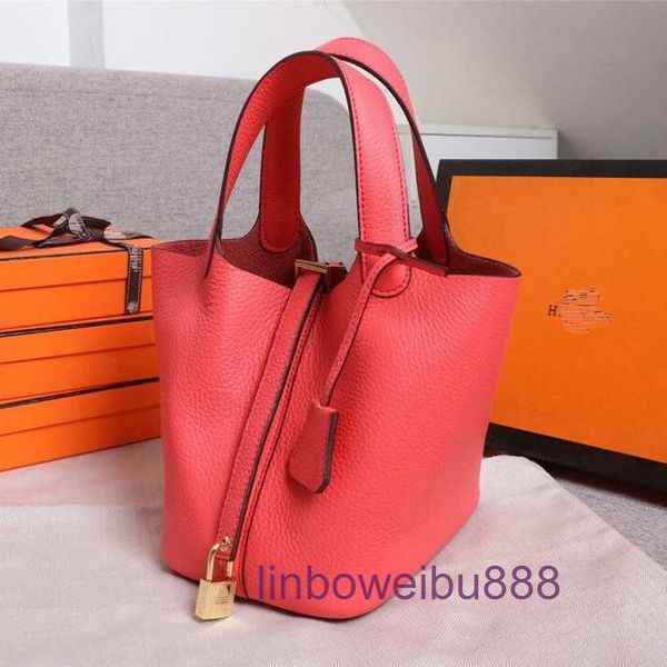 designers herme bag womens picotin lock handbags tote bags h family vegetable basket bag female 2022 new leather elephant gray bucket litchi
designers herme bag womens picotin lock handbags tote bags h family vegetable basket bag female 2022 new leather elephant gray bucket litchi