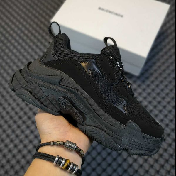 48% discount triple s fashion casual shoes clear sole bottom paris 17fw mens designer sneakers vintage dad platform women luxury sports outd, Black
48% discount triple s fashion casual shoes clear sole bottom paris 17fw mens designer sneakers vintage dad platform women luxury sports outd, Black