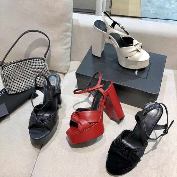 2022 designer bowknot buckle high heels sandals womens luxury leather fashion longer bind belt hollow out shoes ladys open-toed red black wh
2022 designer bowknot buckle high heels sandals womens luxury leather fashion longer bind belt hollow out shoes ladys open-toed red black wh