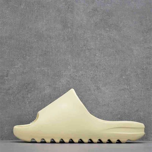 slipper trend yeesys kanyes quality yeeyzs slide sandals men women shoes core soot earth brown desert sand resin bone foam runners, Black
slipper trend yeesys kanyes quality yeeyzs slide sandals men women shoes core soot earth brown desert sand resin bone foam runners, Black