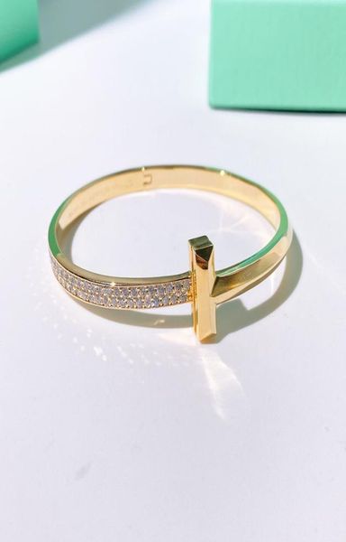 fashion jewelry diamond titanium steel bangle women love designer bracelets silver rose gold bangles bracelet fashion jewelry lady4680527, Black
fashion jewelry diamond titanium steel bangle women love designer bracelets silver rose gold bangles bracelet fashion jewelry lady4680527, Black
