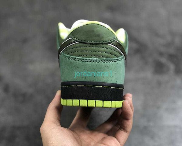 brand shoes skatebord low sneakers green lobster colorway genuine suede leather upper rubber outsole trendy style size us4-12, White;red
brand shoes skatebord low sneakers green lobster colorway genuine suede leather upper rubber outsole trendy style size us4-12, White;red