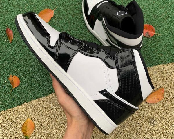 designer shoes basketball jumpman 1 mid 1s black white fashion trainers sneakers sports
designer shoes basketball jumpman 1 mid 1s black white fashion trainers sneakers sports