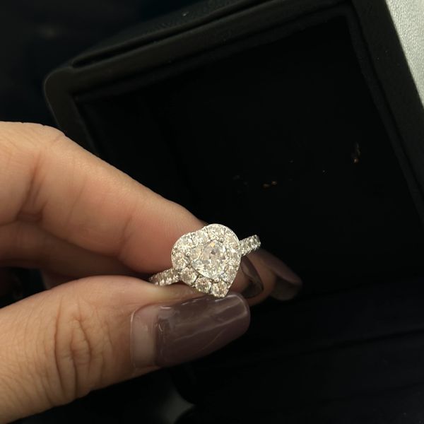 luxury ring designer jewelry sterling silver cute heart zircon crystal charm wedding ring for valentines day lovers couple engagement, Golden;silver
luxury ring designer jewelry sterling silver cute heart zircon crystal charm wedding ring for valentines day lovers couple engagement, Golden;silver