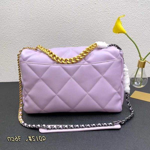 leather crossbody bag with heavy chain women fashion designer diamond lattice flap shoulder messenger
leather crossbody bag with heavy chain women fashion designer diamond lattice flap shoulder messenger
