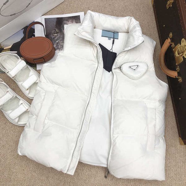 womens vests down parkas puffer jackets fashion bread style vest 22fw punk windbreaker pocket outsize men warm coats s, Black;white
womens vests down parkas puffer jackets fashion bread style vest 22fw punk windbreaker pocket outsize men warm coats s, Black;white