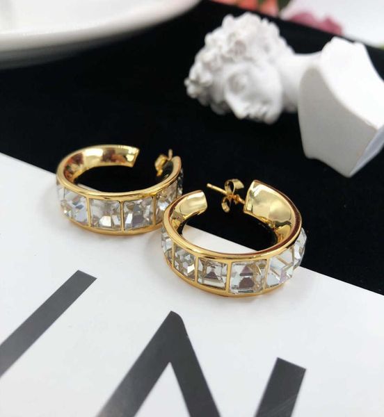 2022 new styles women jewellry cshaped rhintone earrings light luxury temperament diamond earrings high sense2778224, Golden
2022 new styles women jewellry cshaped rhintone earrings light luxury temperament diamond earrings high sense2778224, Golden