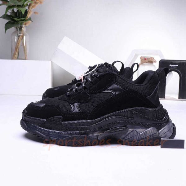 17fw pairs triple s clear sole mens women casual shoes crystal bottom all white black green pink yellow orange rainbow sports outdoor old
17fw pairs triple s clear sole mens women casual shoes crystal bottom all white black green pink yellow orange rainbow sports outdoor old