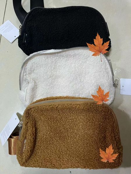 yoga bag lu everywhere fleece belt bag fanny pack designer classic bum chest bumbag nylon womens men shoulder crossbody waist bags 
yoga bag lu everywhere fleece belt bag fanny pack designer classic bum chest bumbag nylon womens men shoulder crossbody waist bags