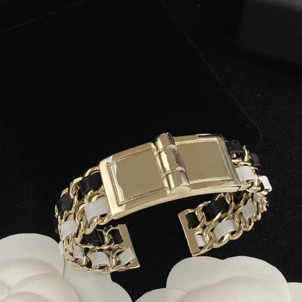 latest cuff luxury brand designer bracelet luxurious generous elegant wedding party christmas valentine's day gift excellent jewelry be, White
latest cuff luxury brand designer bracelet luxurious generous elegant wedding party christmas valentine's day gift excellent jewelry be, White