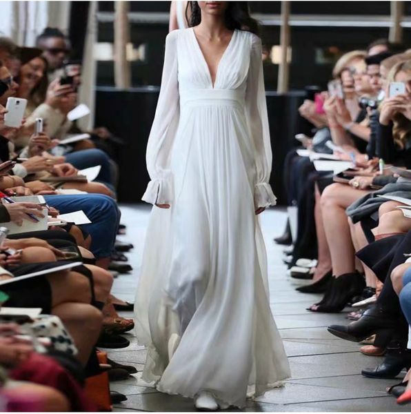 luxury chiffonv-neck robe de mariage wedding dress vestidos vestido de noiva robe to be party gowns long sleeves, White
luxury chiffonv-neck robe de mariage wedding dress vestidos vestido de noiva robe to be party gowns long sleeves, White