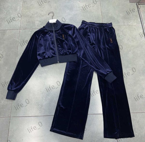 brand womens two piece pants velvet short zipper wide-waisted casual trousers classic sports style women tracksuits 3 colors 1970, White
brand womens two piece pants velvet short zipper wide-waisted casual trousers classic sports style women tracksuits 3 colors 1970, White