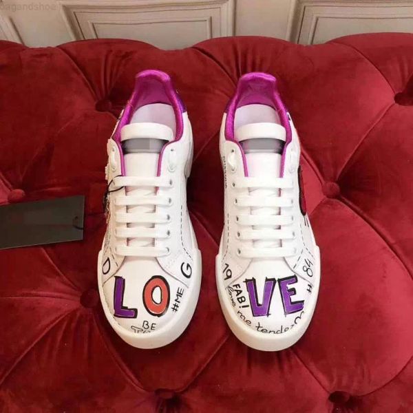 shoes mans arrival casual white black red fashion mens women leather breathable open low spo 9cux sneakers xxa
shoes mans arrival casual white black red fashion mens women leather breathable open low spo 9cux sneakers xxa