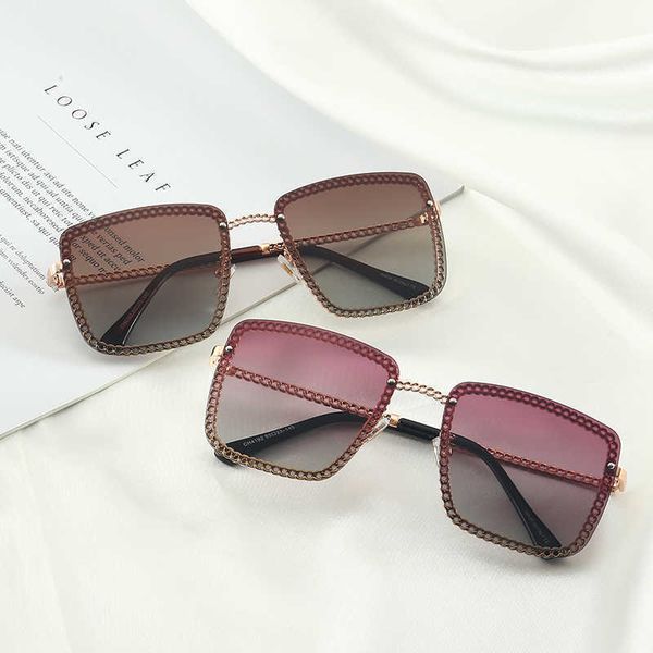 fashion sunglasses metal frame men's sunglassess quality glass lenses for men and women designers with original leather case 2023, White;black
fashion sunglasses metal frame men's sunglassess quality glass lenses for men and women designers with original leather case 2023, White;black