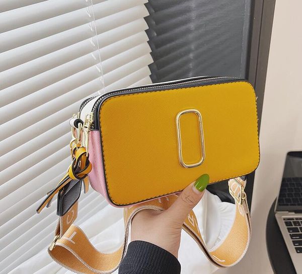 designer womens shoulder bag letter pink green black color contrast camera bags versatile messenger bags 20-12-7cm m003, Red;black
designer womens shoulder bag letter pink green black color contrast camera bags versatile messenger bags 20-12-7cm m003, Red;black