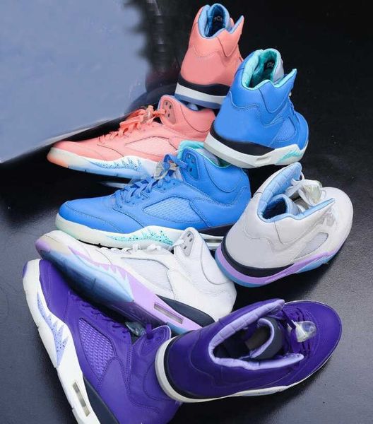 designer shoes dj khaled x 5 we the mens outdoor 5s white purple orange blue university basketball sports sneakers, Black
designer shoes dj khaled x 5 we the mens outdoor 5s white purple orange blue university basketball sports sneakers, Black