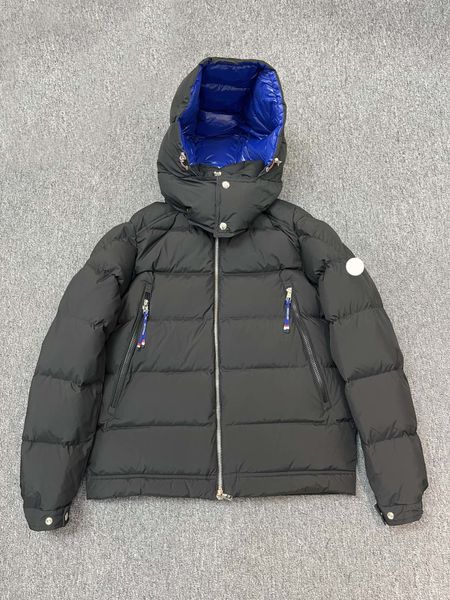 poirier designer monclair moncle r mens down jacket embroidered badge men's winter jackets warm puffer jackets size 1/2/3/4/5, Black
poirier designer monclair moncle r mens down jacket embroidered badge men's winter jackets warm puffer jackets size 1/2/3/4/5, Black