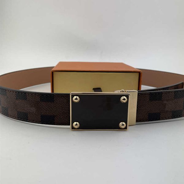 new designer fashion men's business casual belt luxury smooth gold and silver buckle leather belts belt 2023, Black;brown
new designer fashion men's business casual belt luxury smooth gold and silver buckle leather belts belt 2023, Black;brown