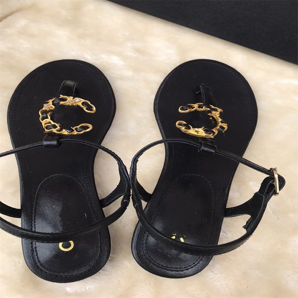 fashion sandals the latest style comfortable soft channel men and women flat bottom letter logo summer casual slippers 02-019, Black
fashion sandals the latest style comfortable soft channel men and women flat bottom letter logo summer casual slippers 02-019, Black